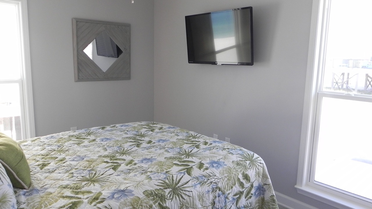 Photo of Bedroom in Surf Side Shores