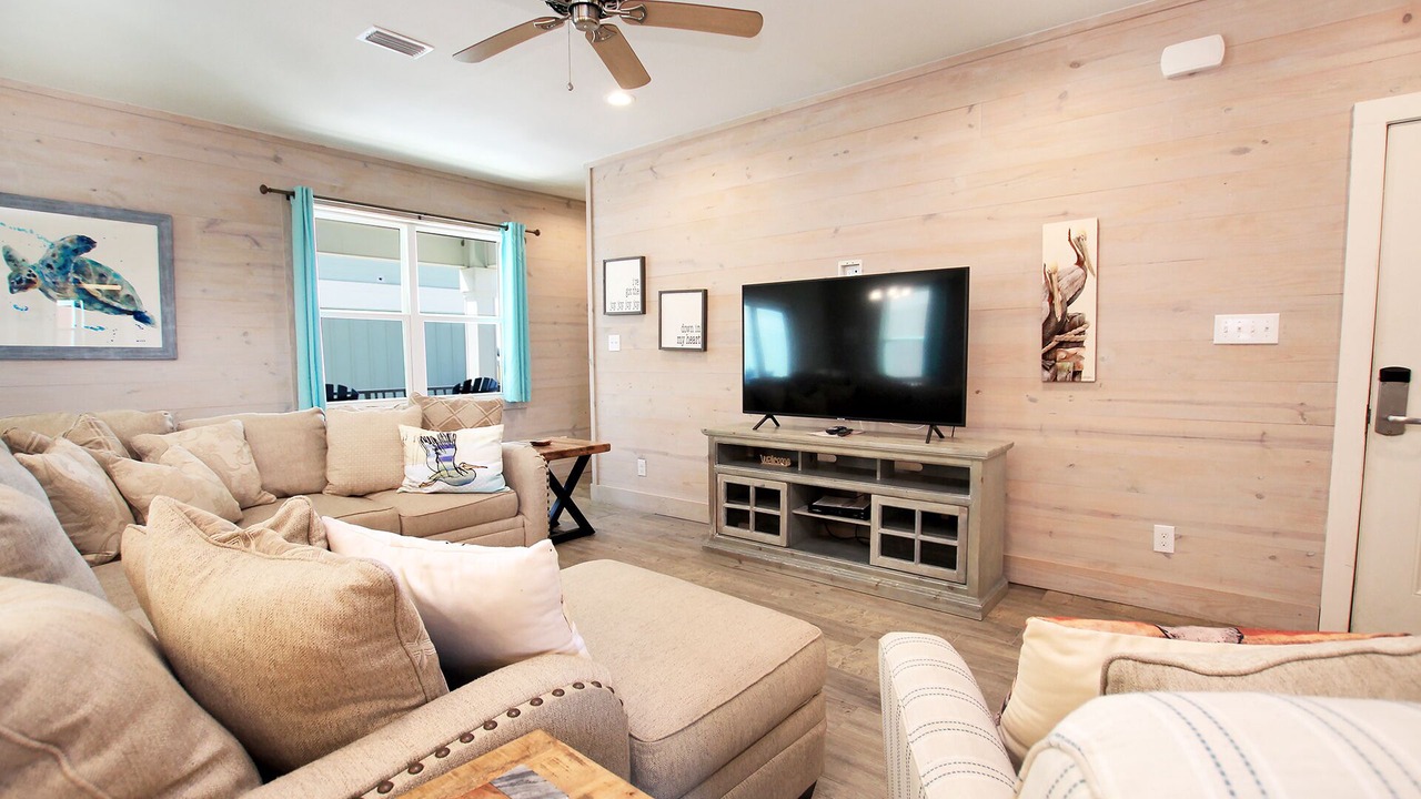 Photo of Bedroom in Gulf Shores