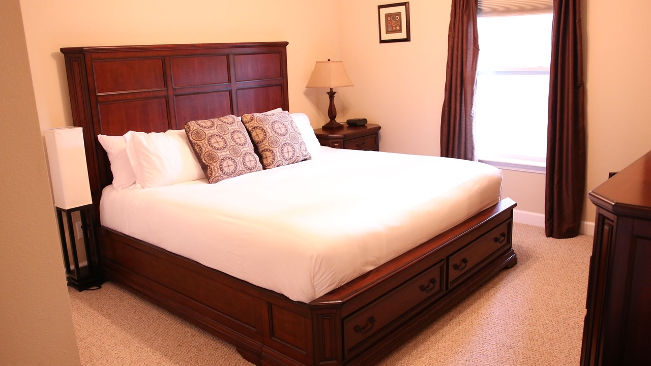 Photo of Bedroom in Foley