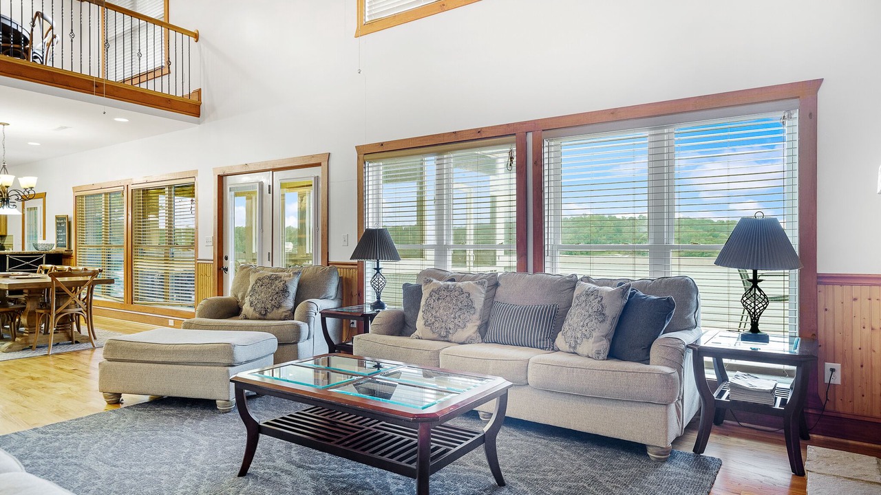 Photo of Livingroom in Crane Hill