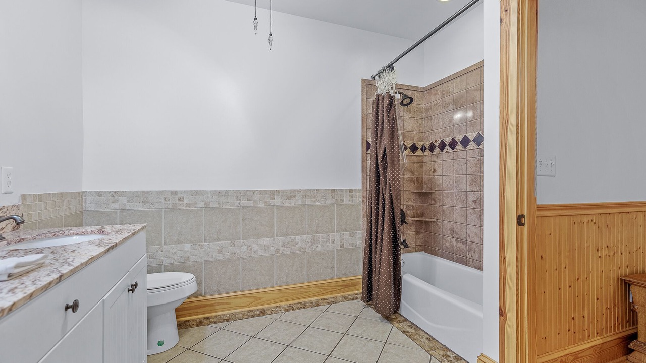 Photo of Bathroom in Crane Hill