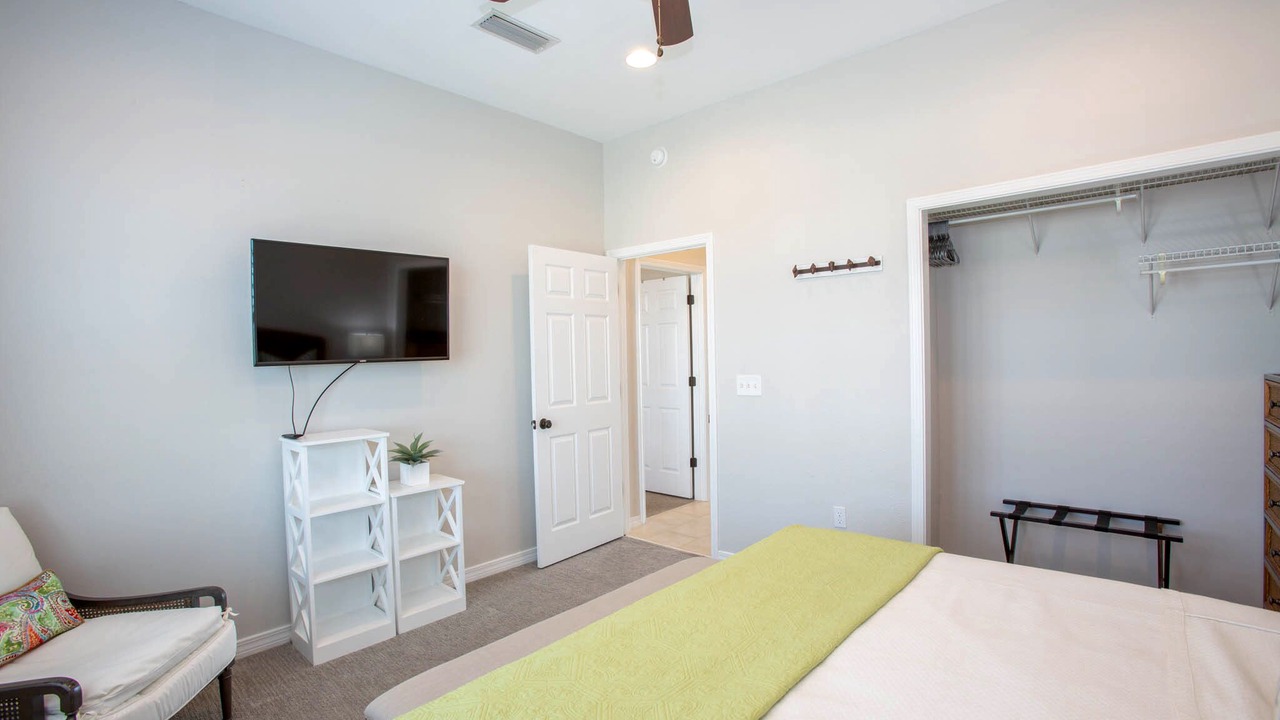 Photo of Bedroom in Pensacola Beach