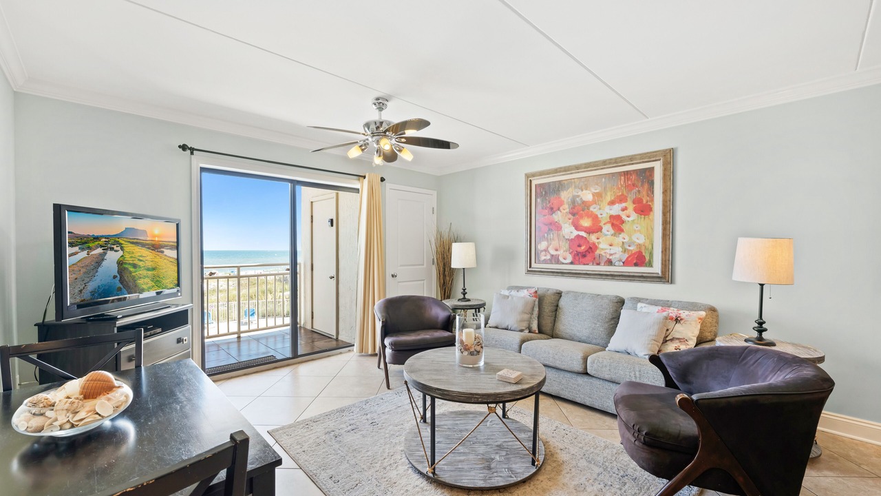 Photo of Livingroom in Orange Beach