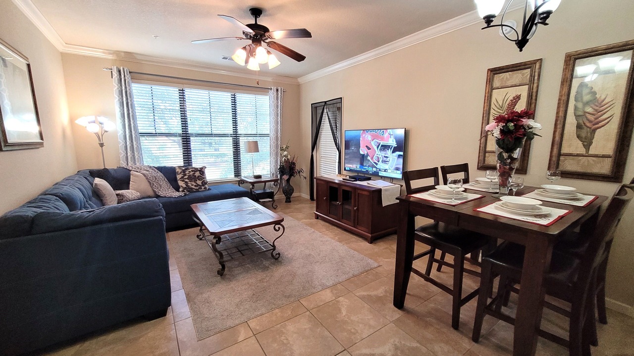 Photo of Livingroom in Davenport