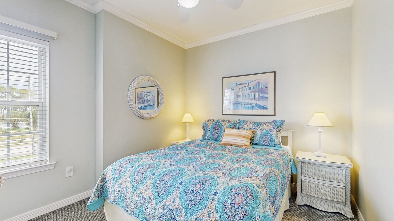 Photo of Bedroom in Dauphin Island