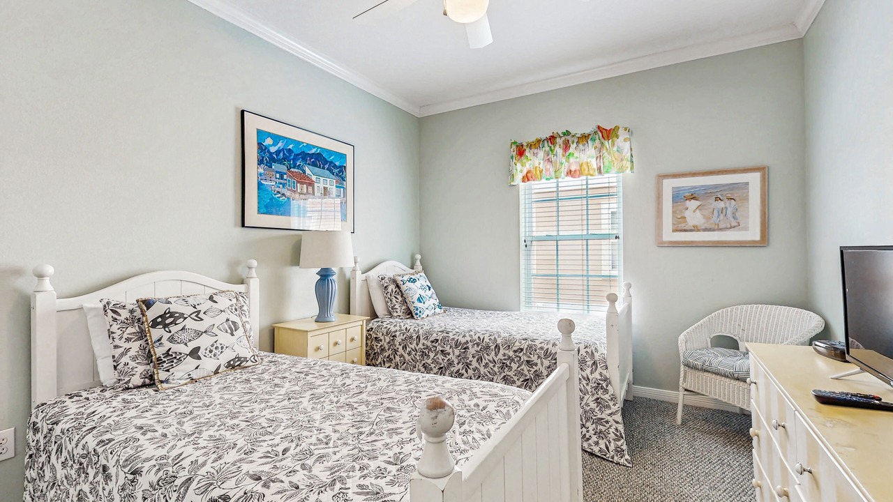 Photo of Bedroom in Dauphin Island