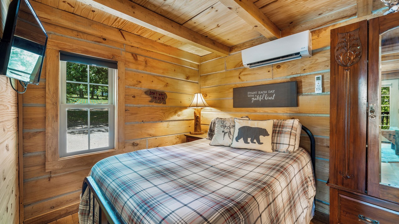 Photo of Bedroom in Fort Payne