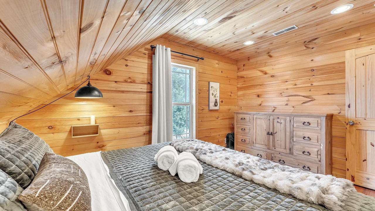 Photo of Bedroom in Bryant