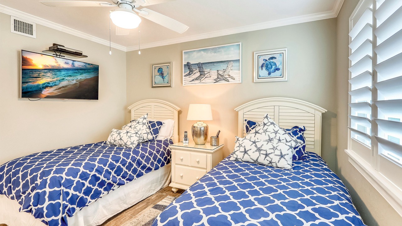 Photo of Bedroom in Sunset Beach