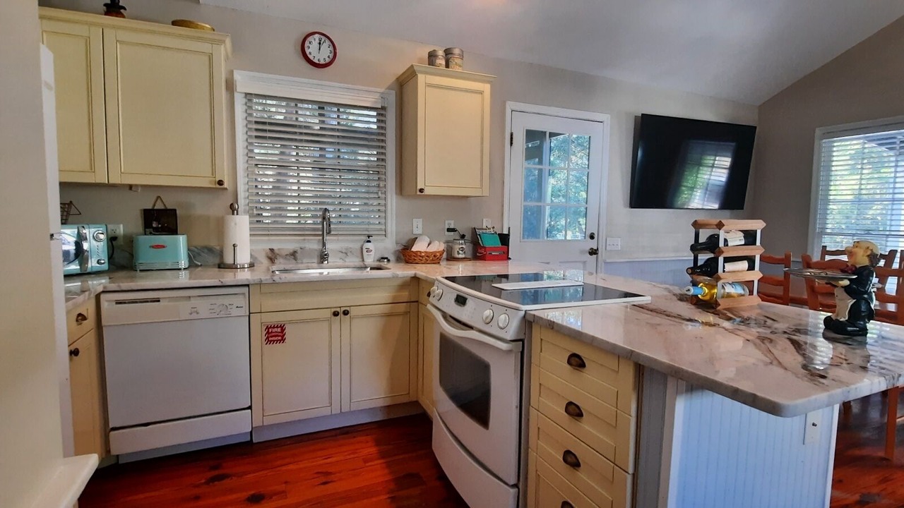 Photo of Kitchen in Steinhatchee