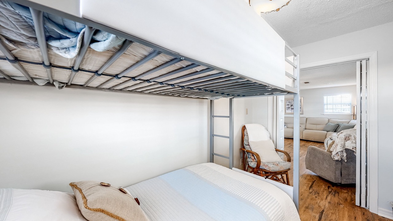 Photo of Bedroom in Royal Lagoons