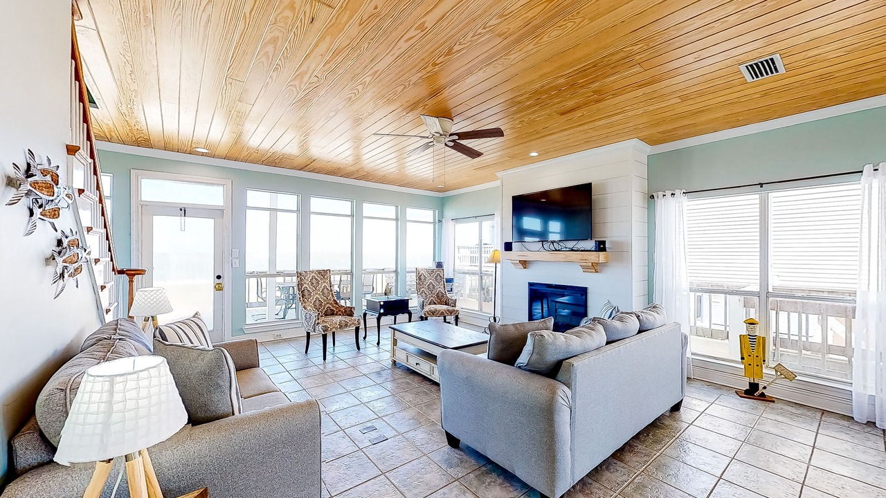 Photo of Livingroom in Dauphin Island