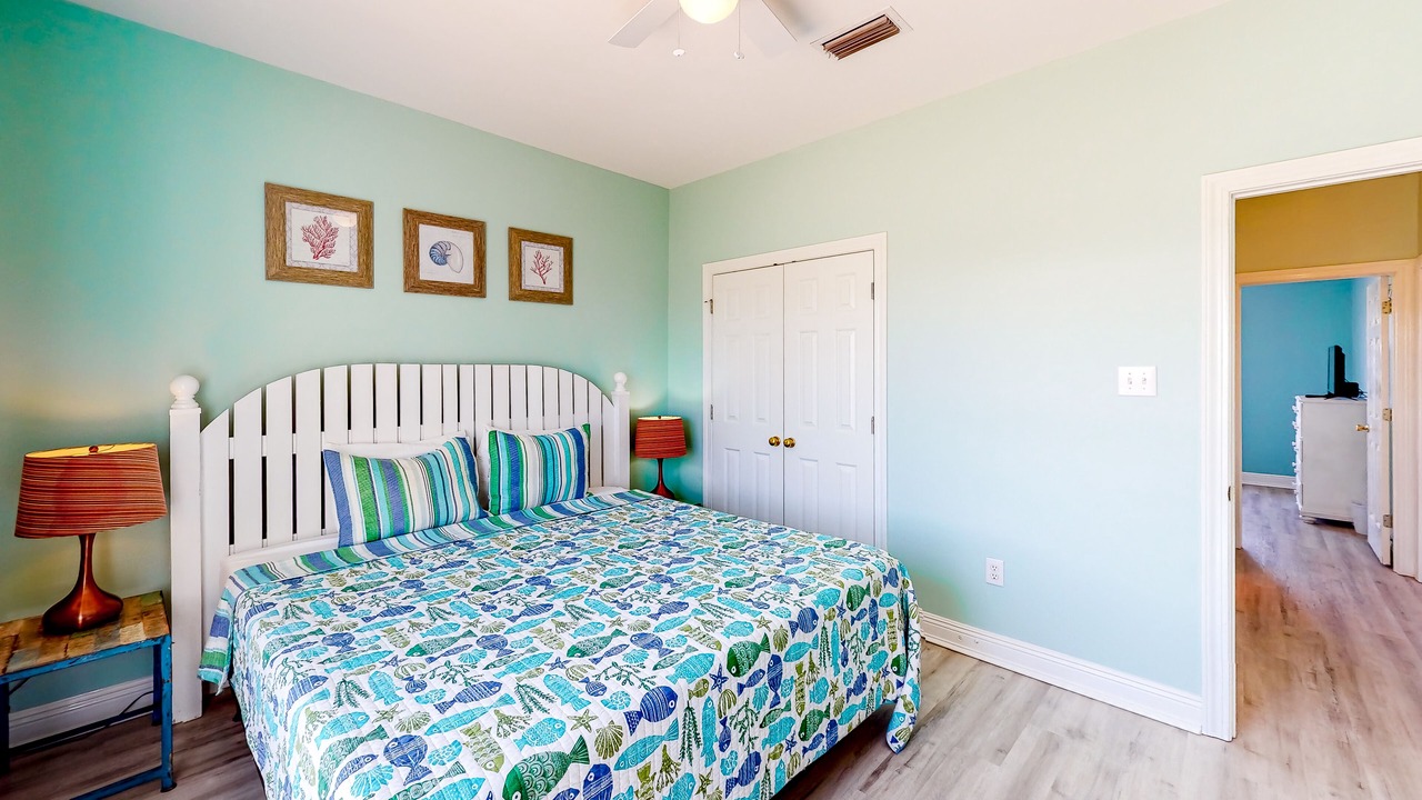 Photo of Bedroom in Dauphin Island