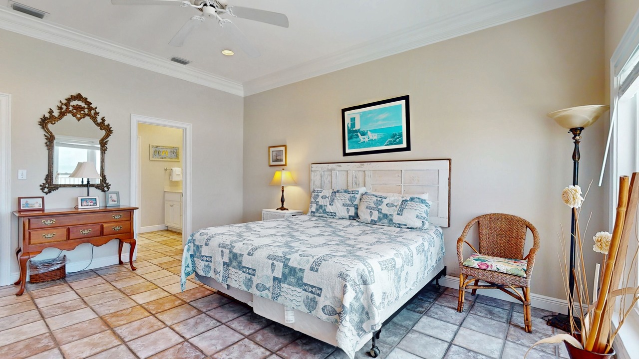 Photo of Bedroom in Audubon Place