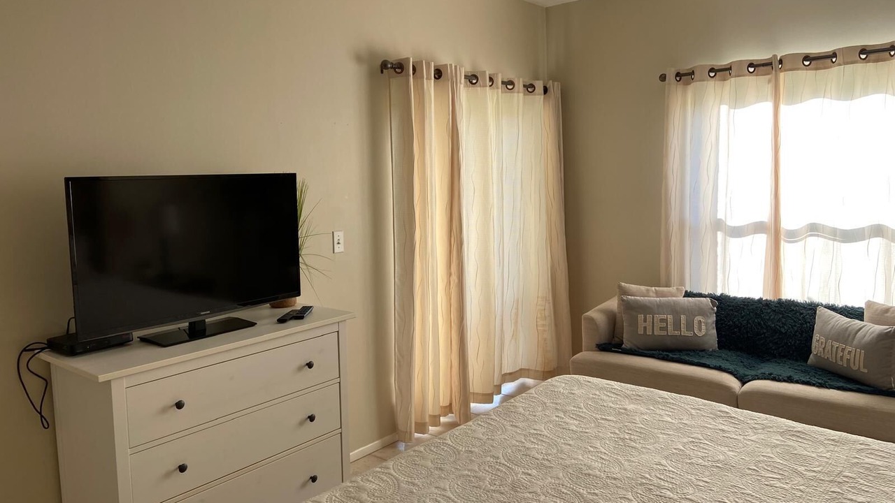 Photo of Bedroom in Grey Oaks