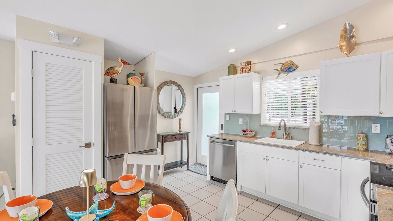 Photo of Bedroom in Key Colony Beach