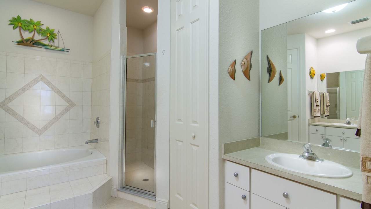 Photo of Bathroom in Yacht Club