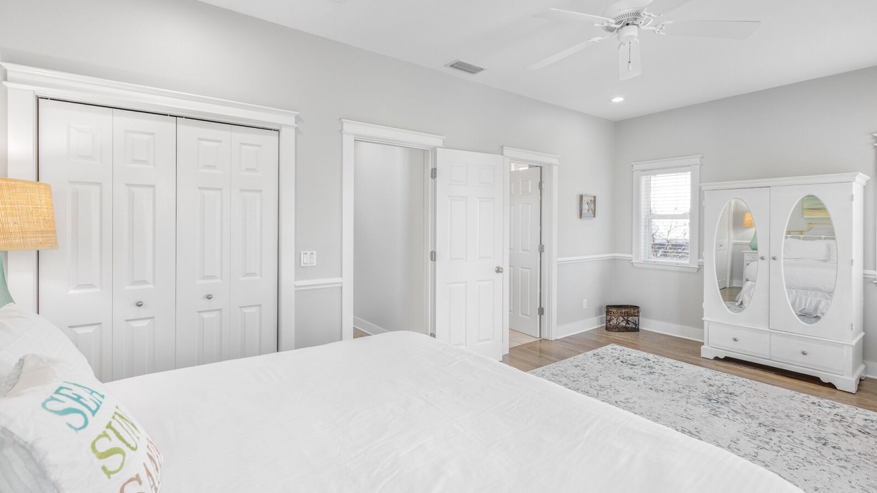 Photo of Bedroom in Seacrest