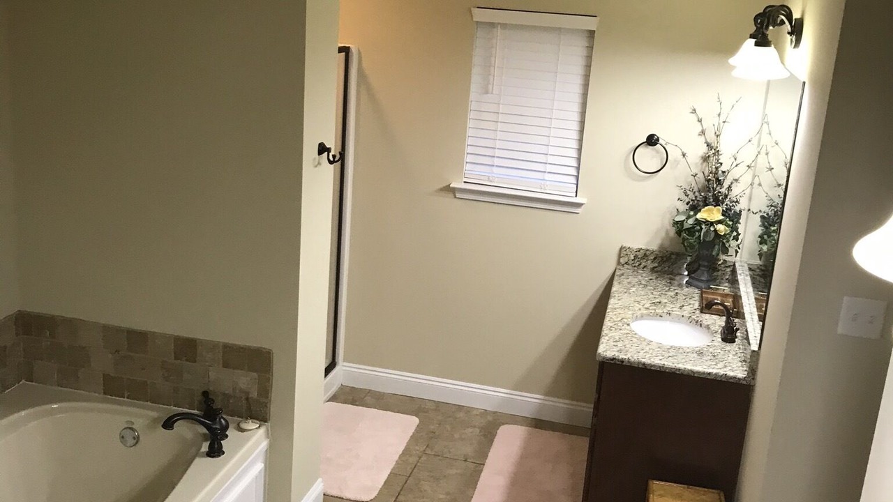 Photo of Bathroom in Foley
