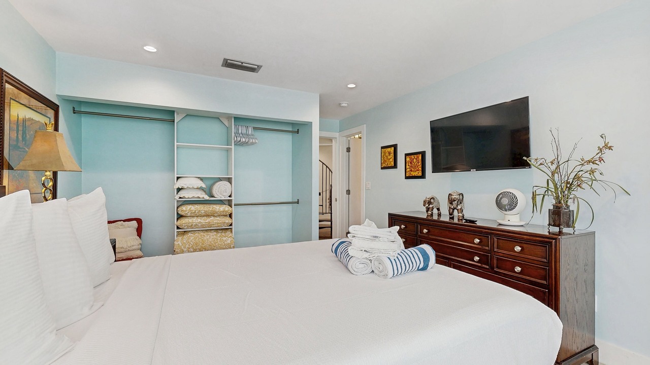Photo of Bedroom in Twin Lakes