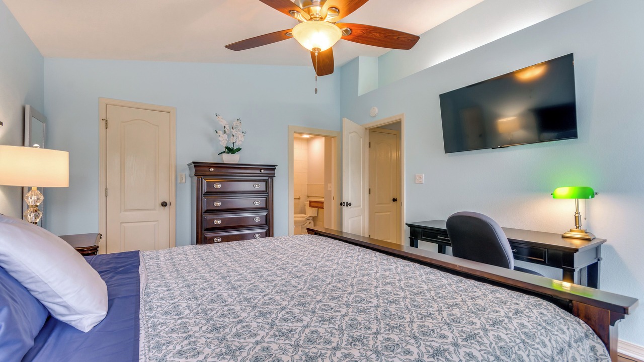 Photo of Bedroom in Northwest Pensacola