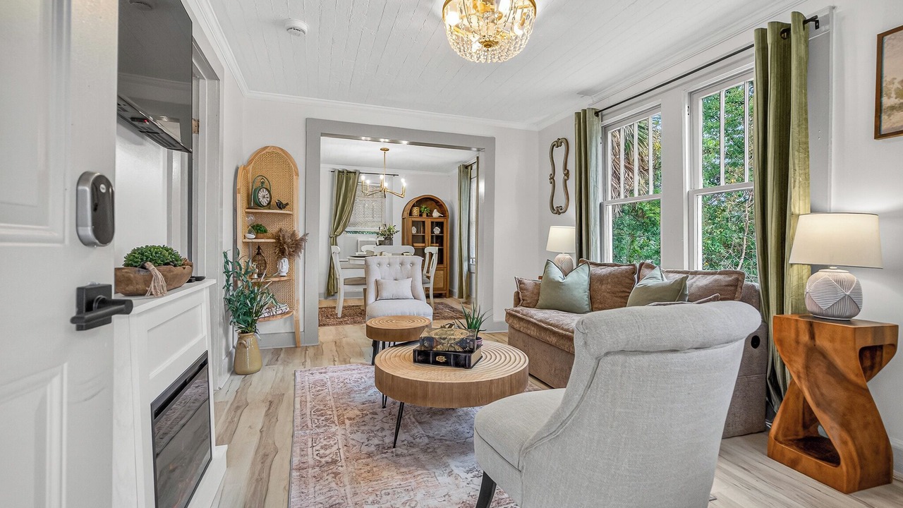 Photo of Livingroom in South Pensacola