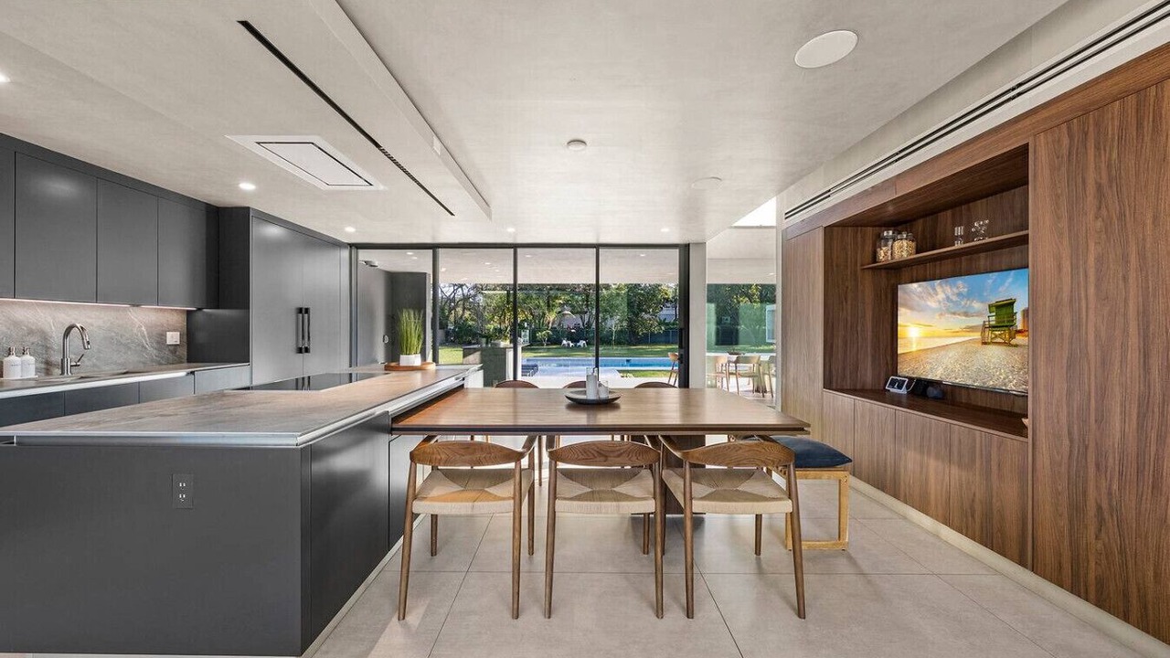 Photo of Kitchen in Pinecrest