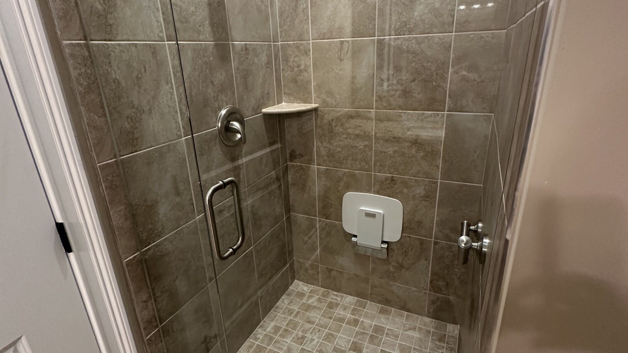 Photo of Bathroom in San Carlos Park