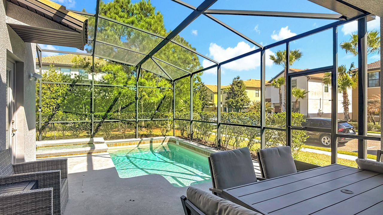 Photo of Outdoor in Loughman