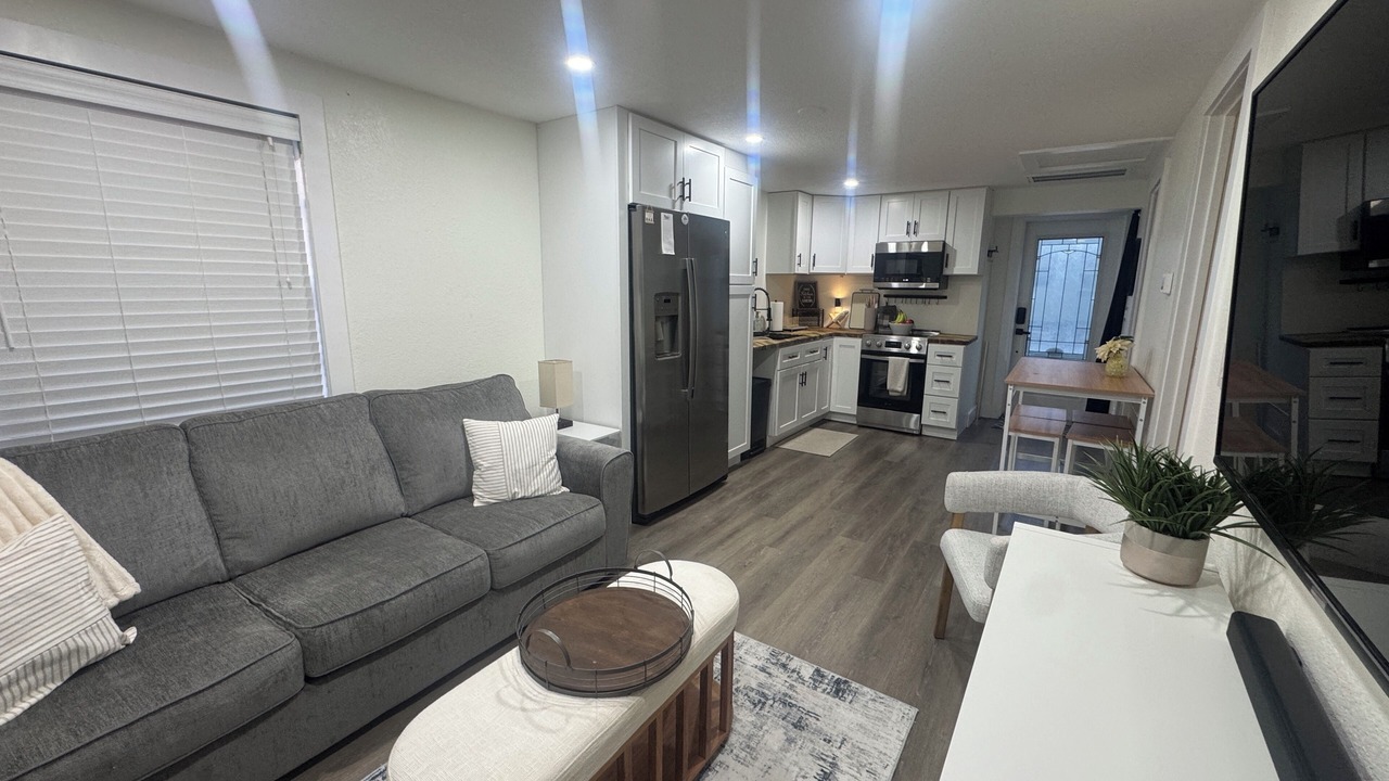 Photo of Livingroom in Greater Northdale
