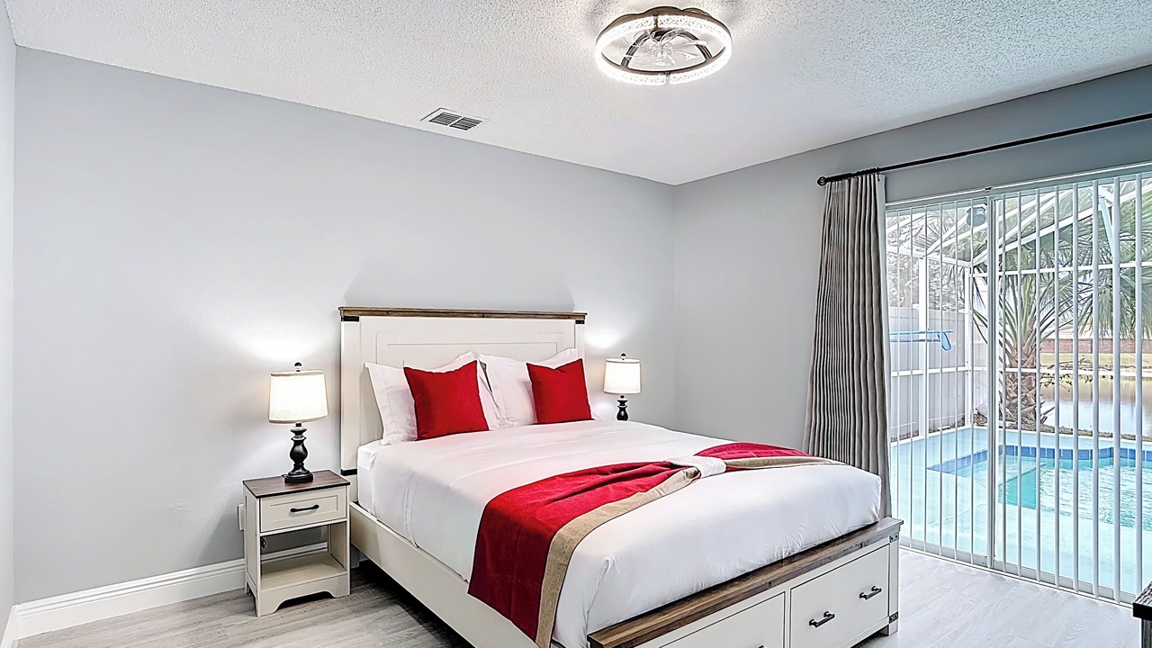 Photo of Bedroom in Buena Ventura Lakes