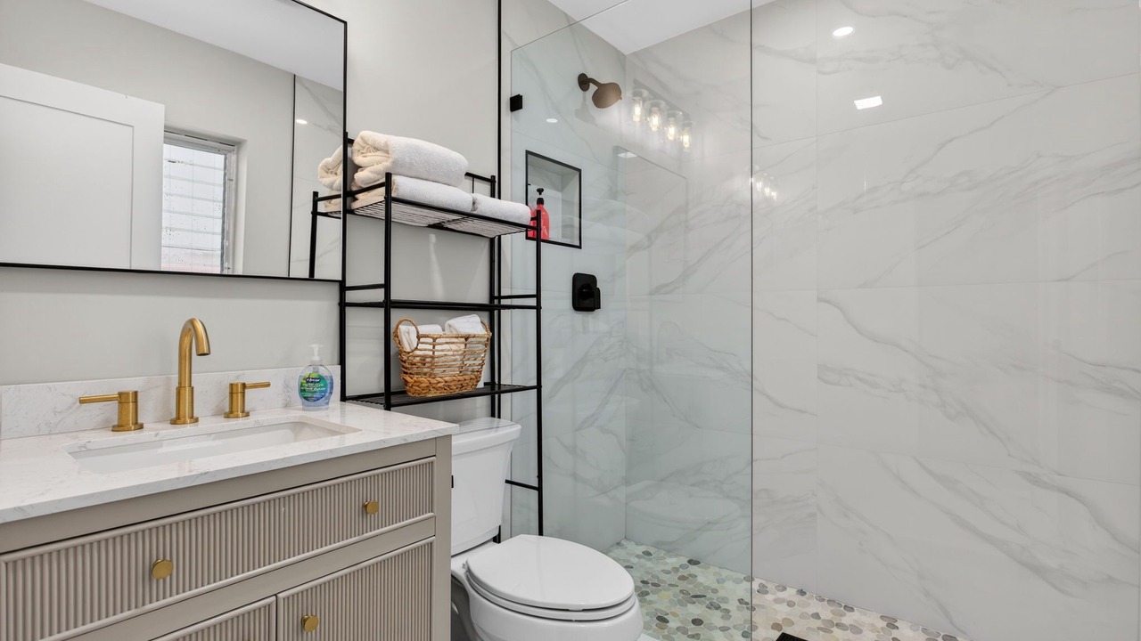Photo of Bathroom in Pompano Isles