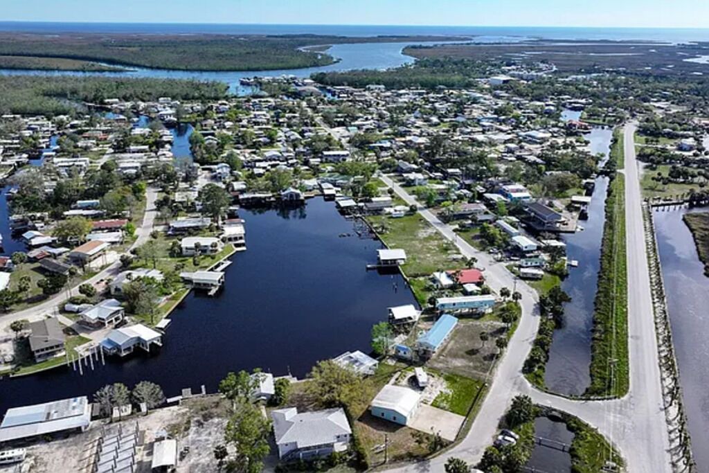 Photo of Outdoor in Suwannee