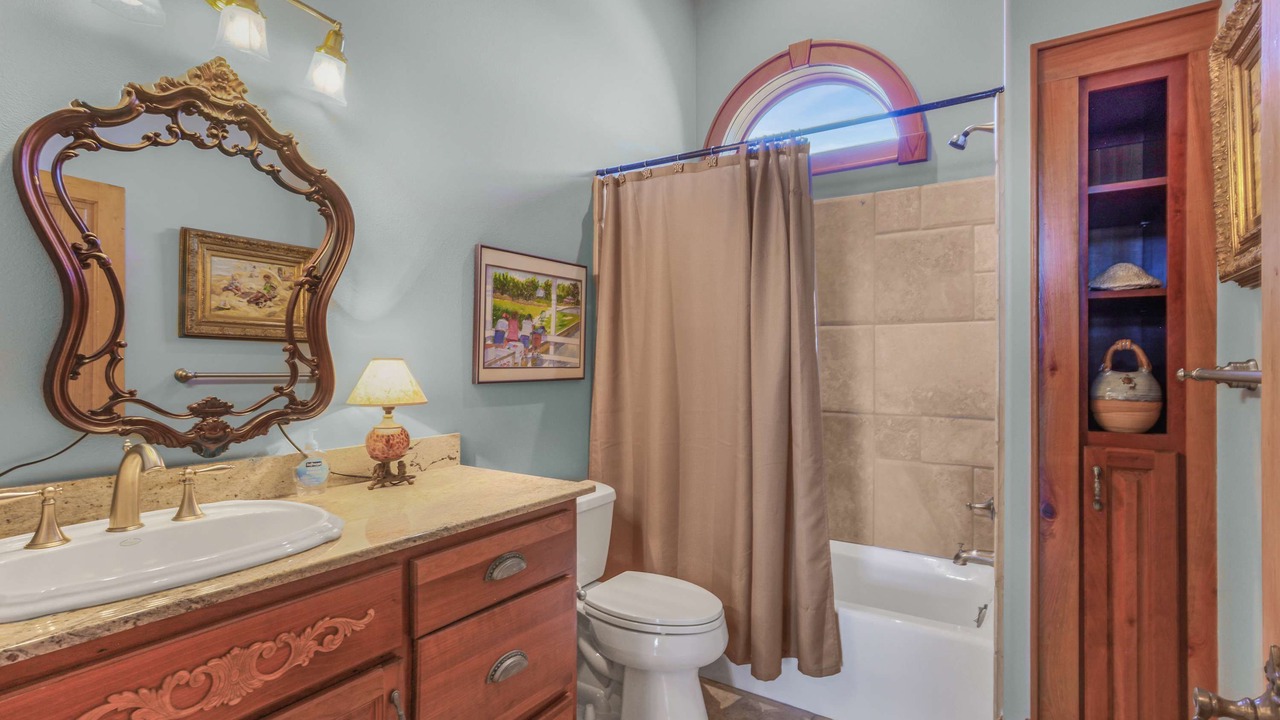 Photo of Bathroom in Orange Beach