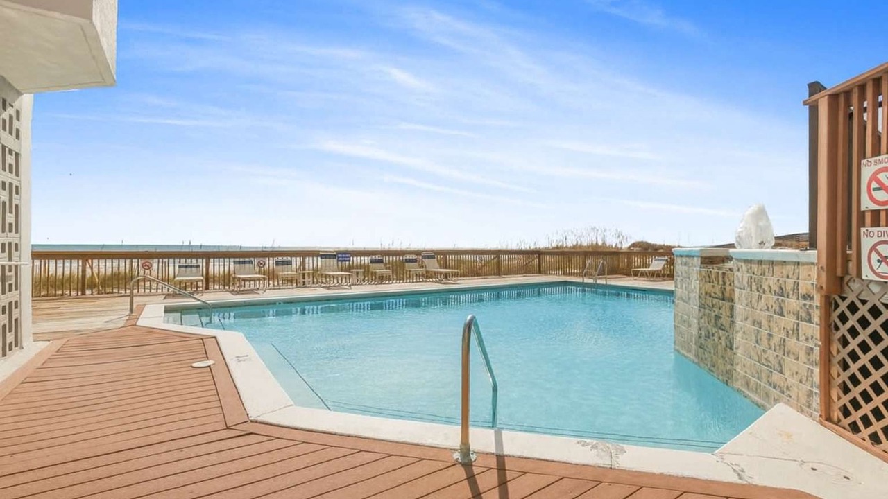 Photo of Outdoor in Orange Beach East