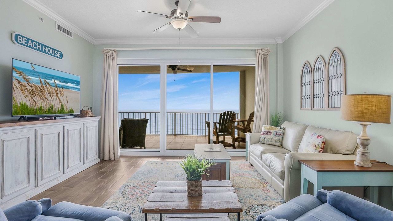 Photo of Livingroom in Orange Beach East
