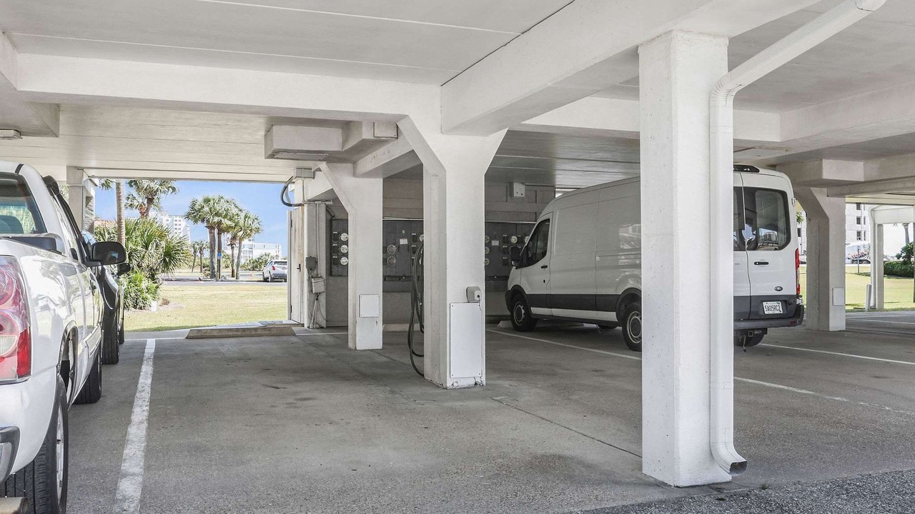 Photo of Outdoor in Orange Beach East