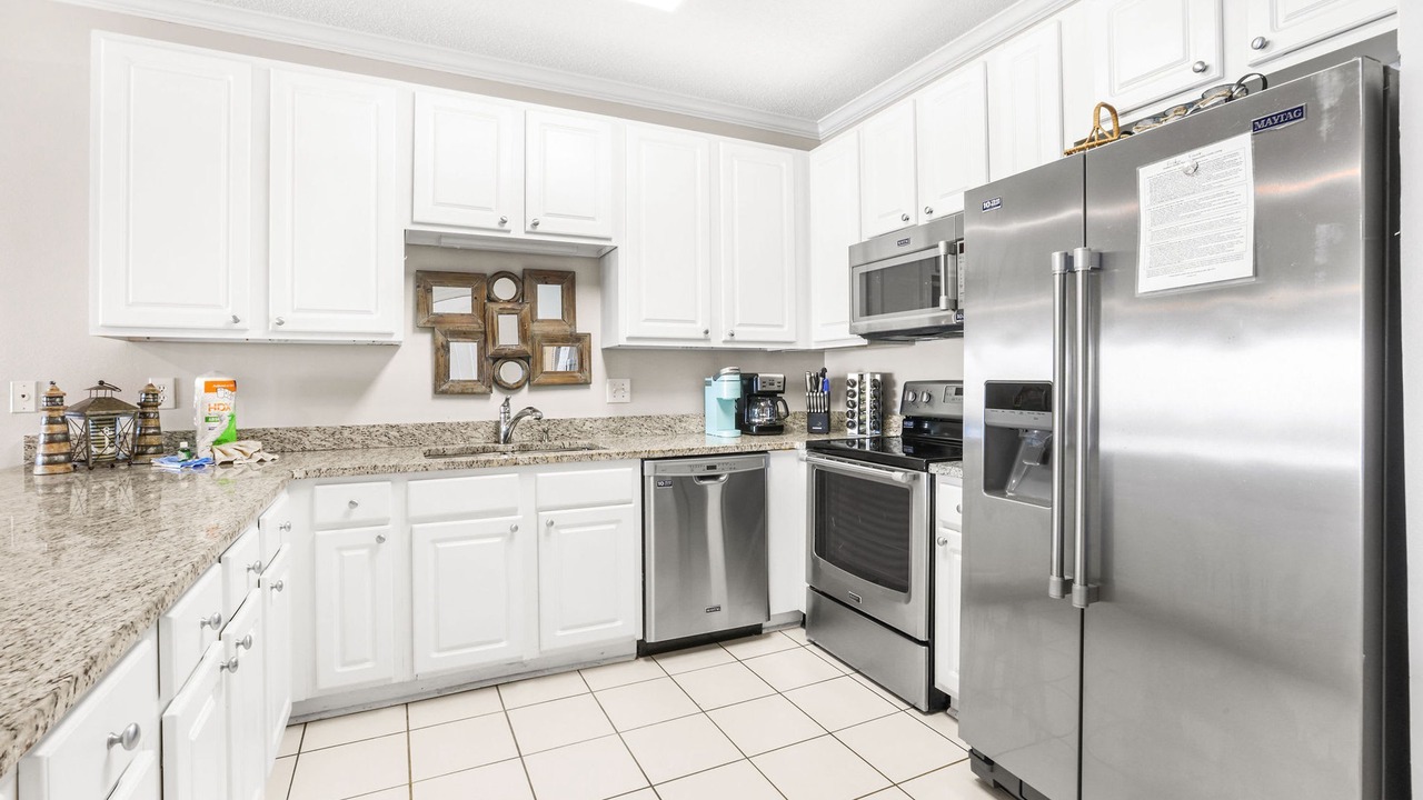 Photo of Kitchen in Orange Beach East
