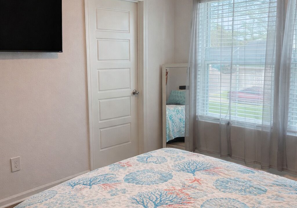 Photo of Bedroom in Mississippi City