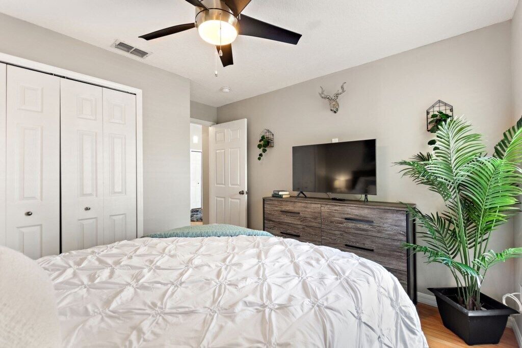 Photo of Bedroom in Sunridge Woods