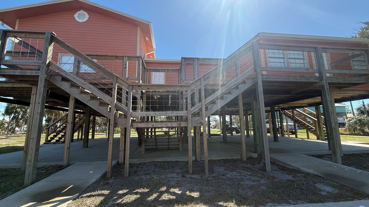 Photo of Outdoor in Horseshoe Beach
