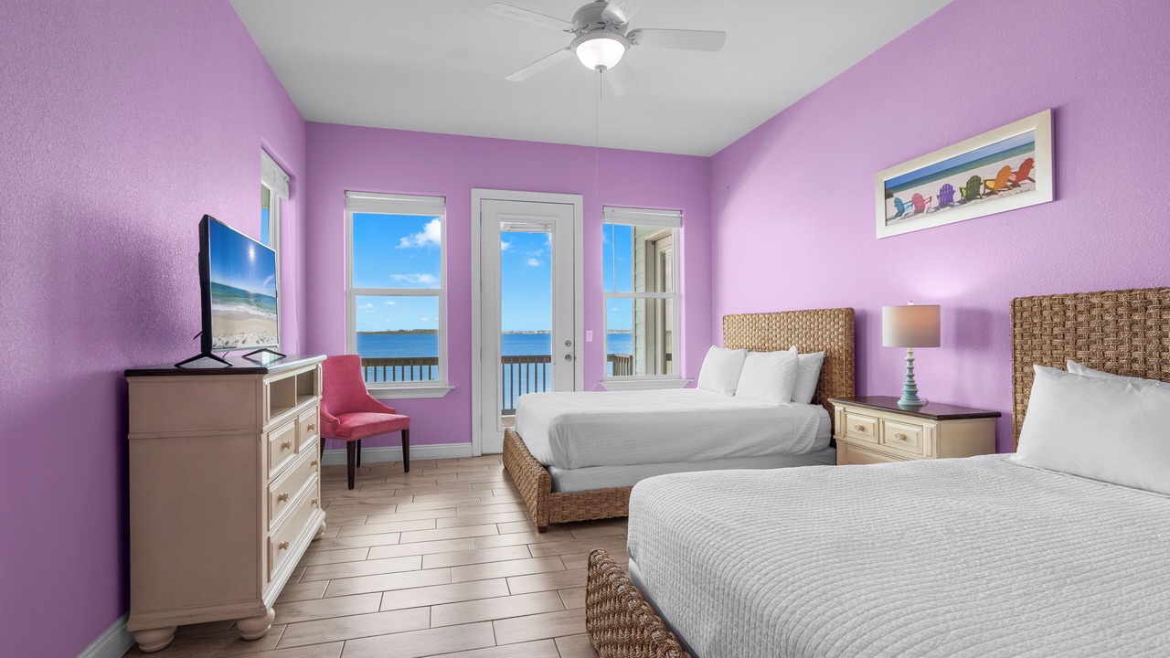 Photo of Bedroom in Pensacola Beach