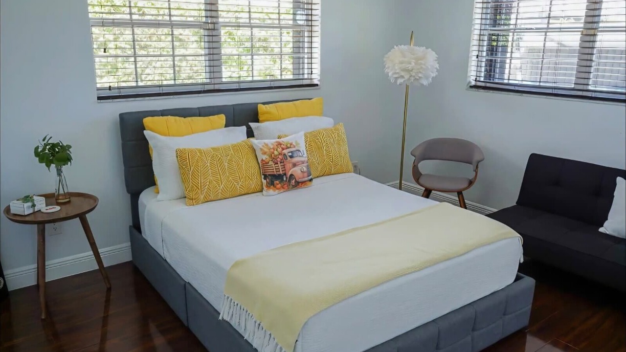 Photo of Bedroom in Palmetto Estates