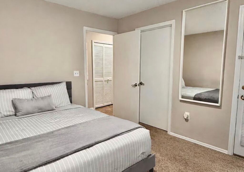 Photo of Bedroom in Kirkman South