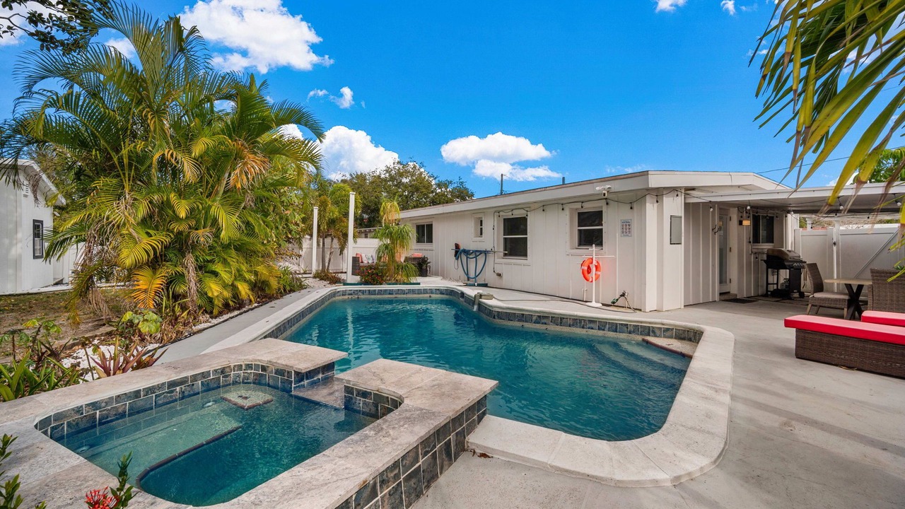 Photo of Outdoor in Sun Bay South