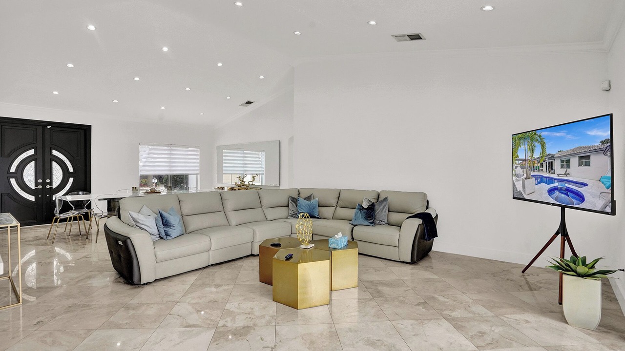 Photo of Livingroom in Miami Lakes