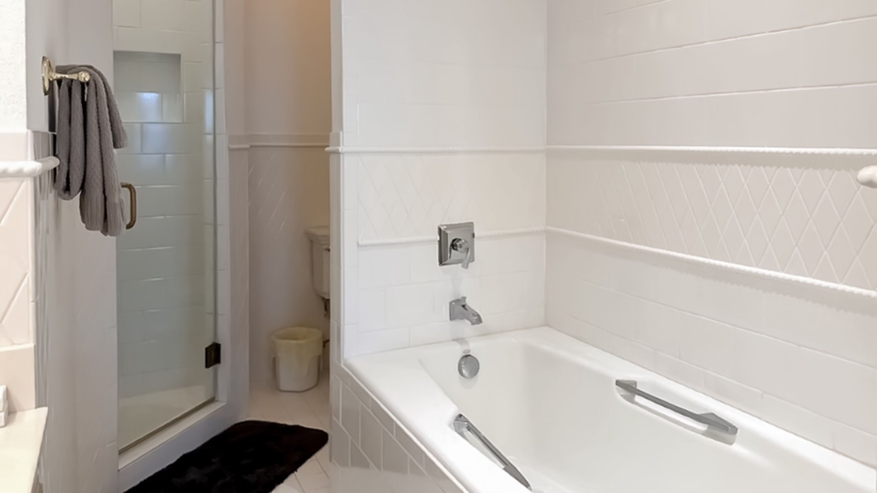 Photo of Bathroom in White Sands