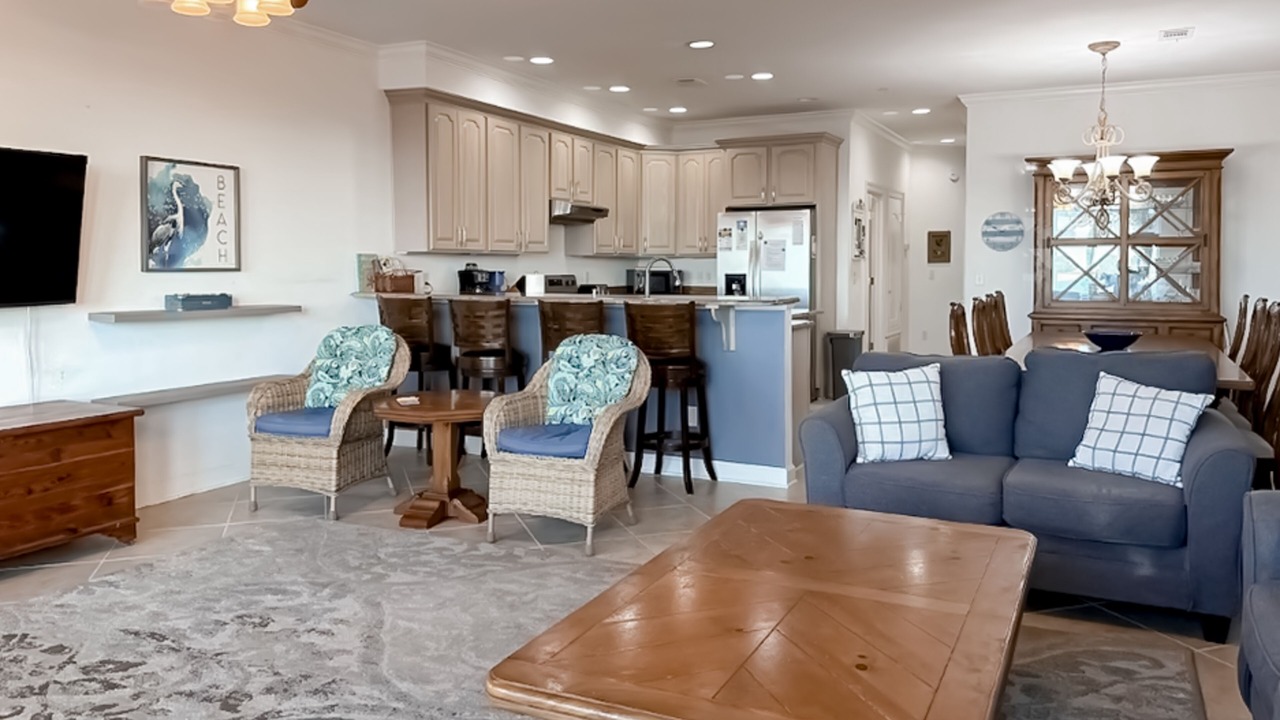 Photo of Livingroom in White Sands