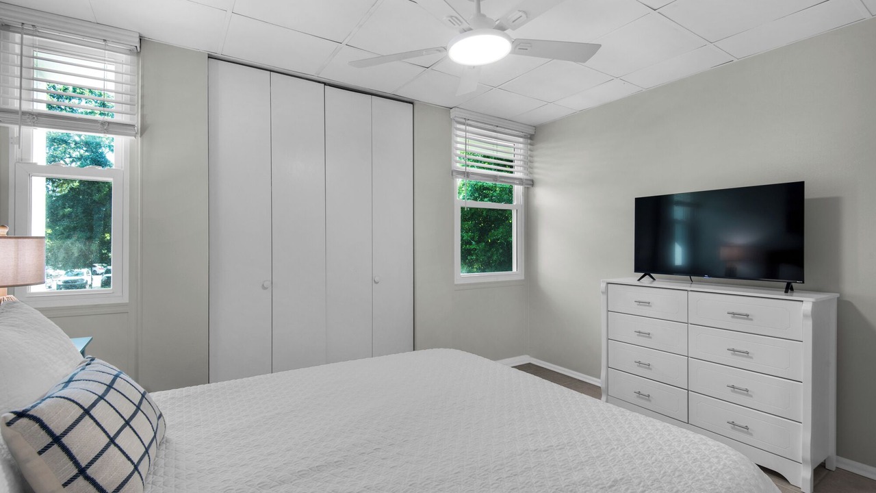 Photo of Bedroom in Pensacola
