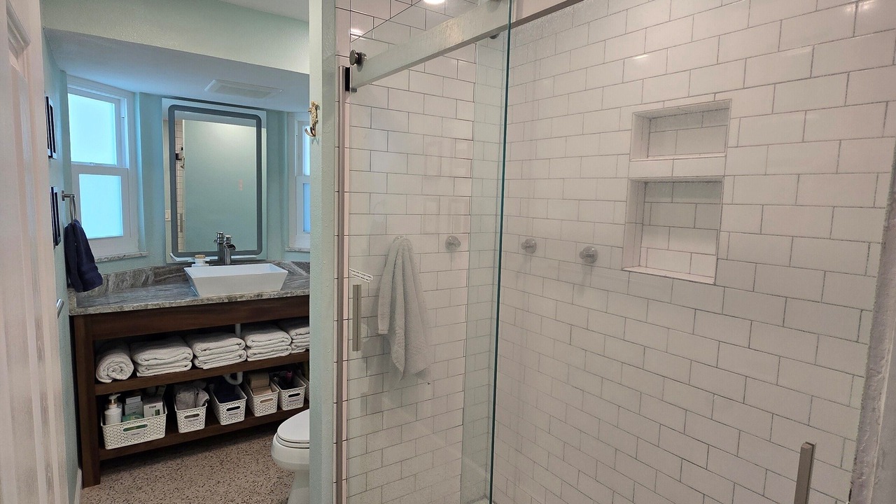 Photo of Bathroom in South Venice